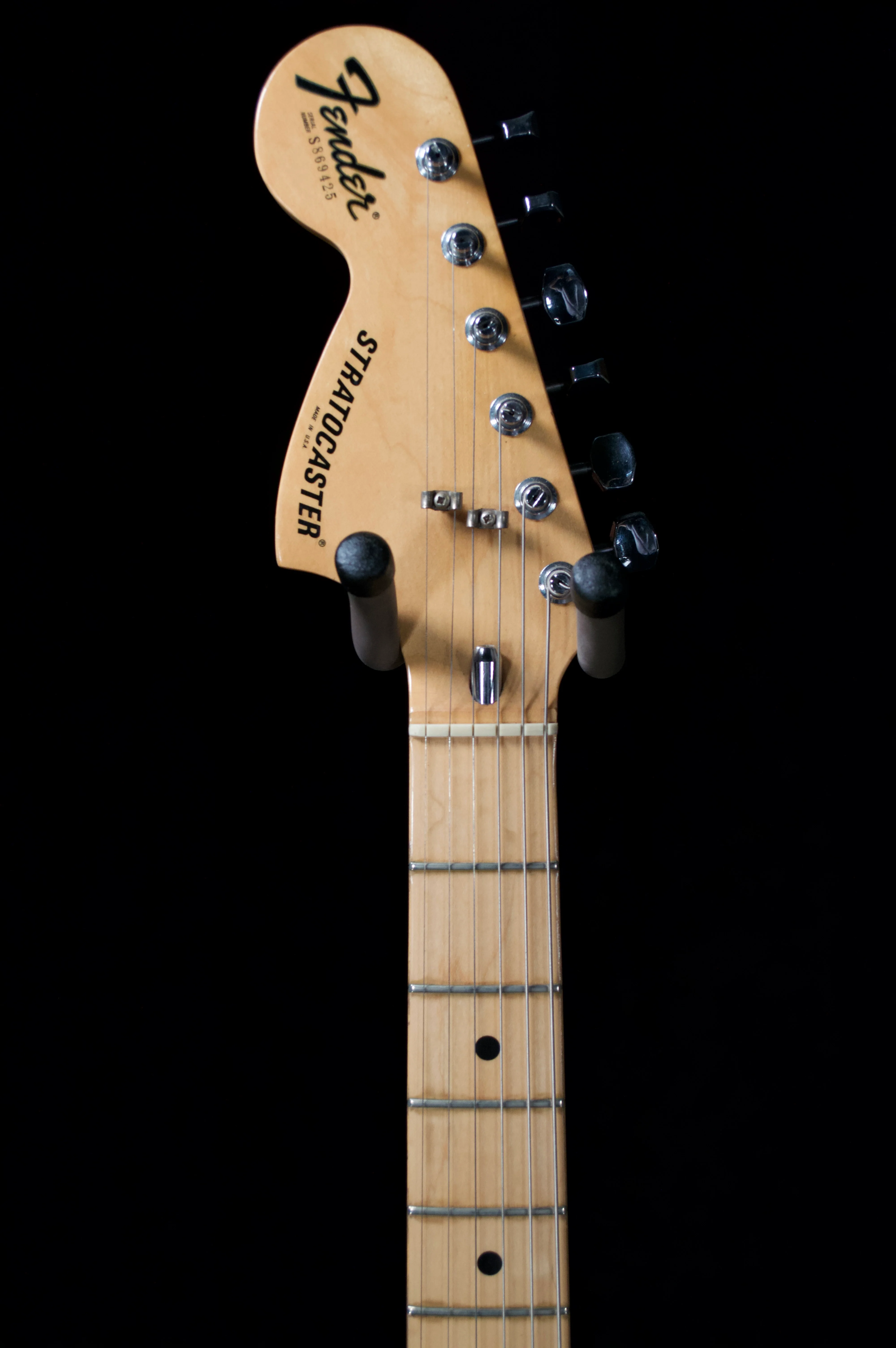 ✅ Fender 1978 Strat Left-handed Guitar - Image 3