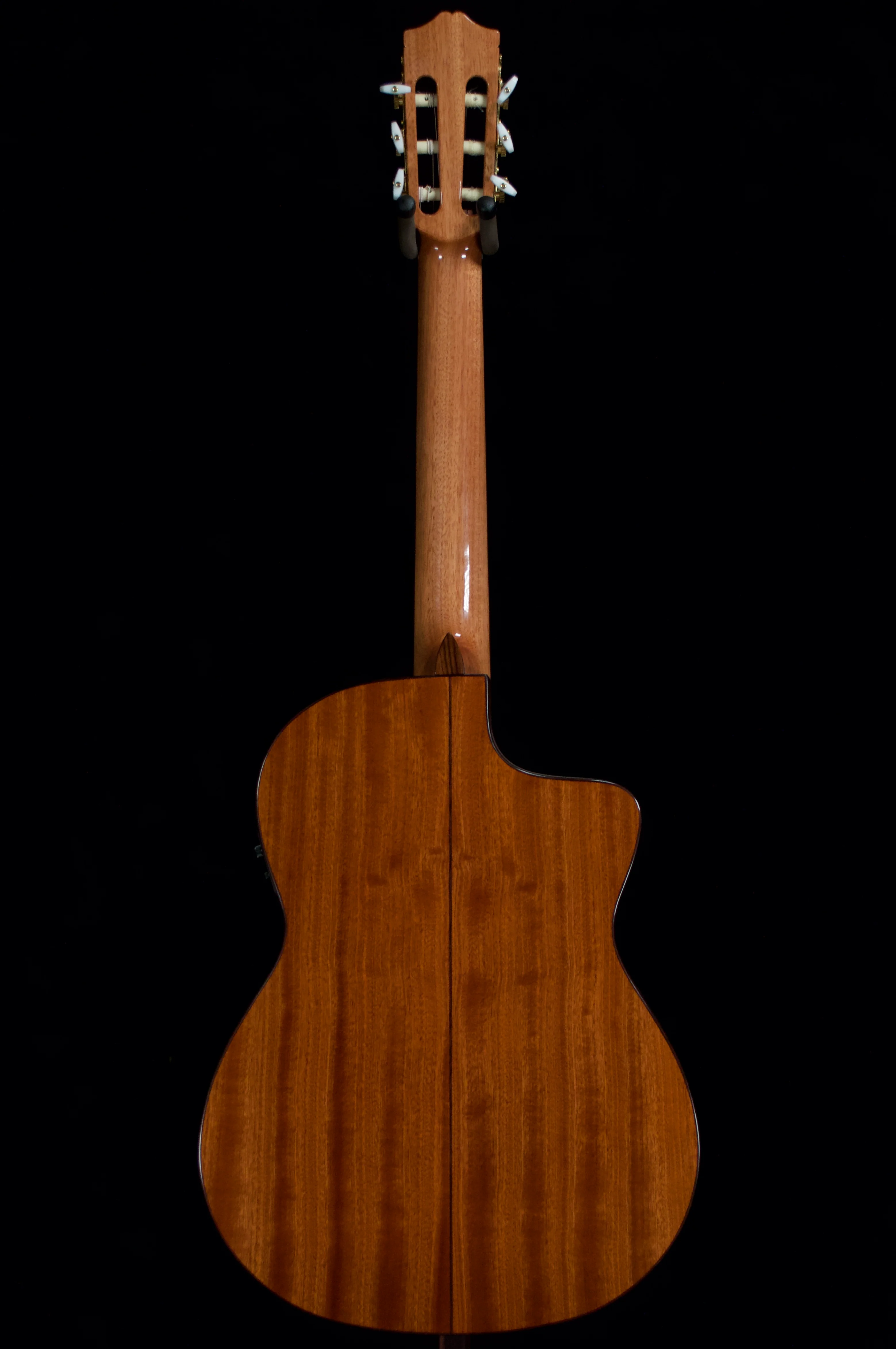 ✅ Cordoba C5-CE Lefty Classical Acoustic Guitar - Image 3