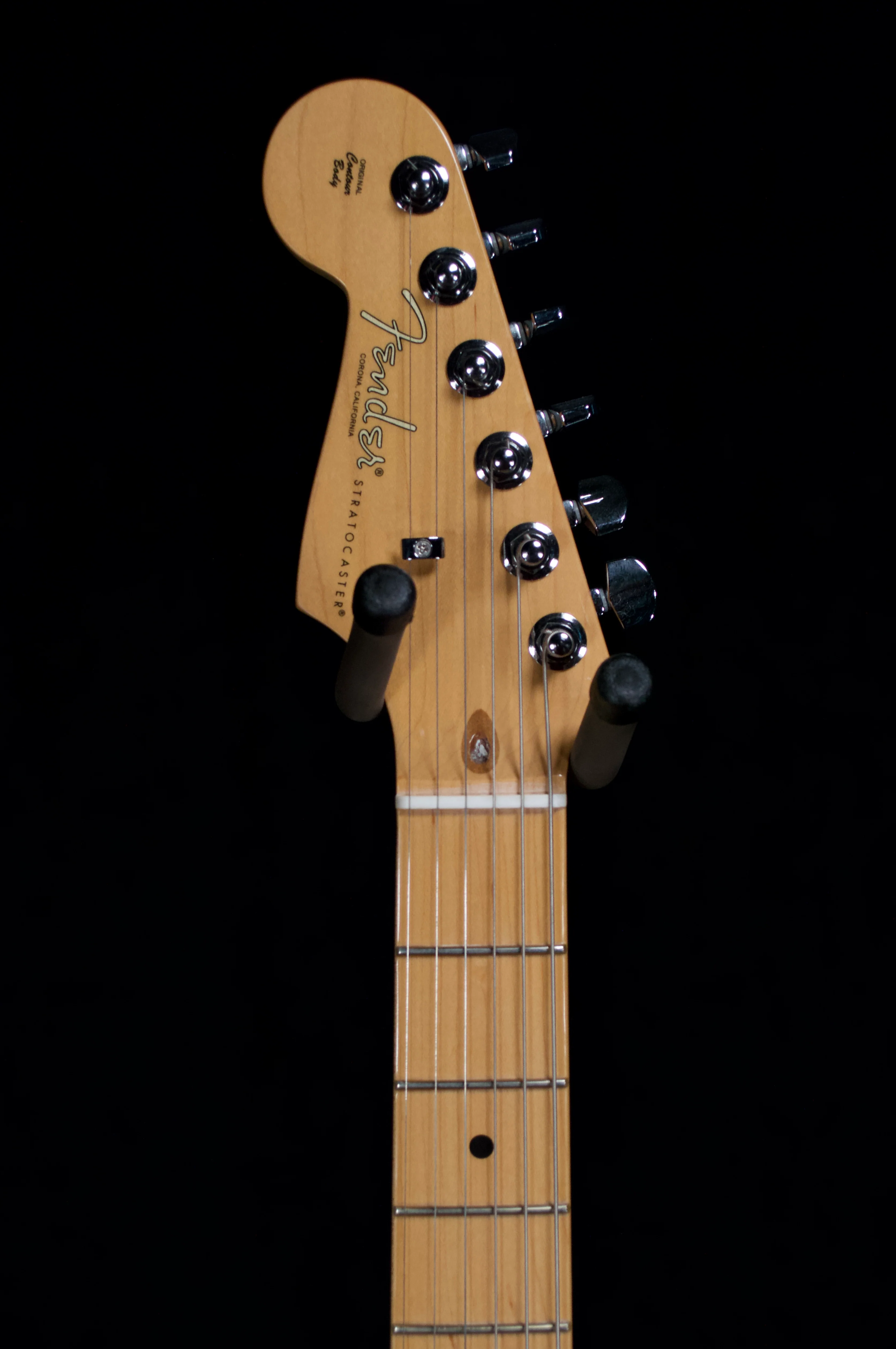 ✅ Fender American Professional 2 Strat Left-handed Electric Guitar - Image 4