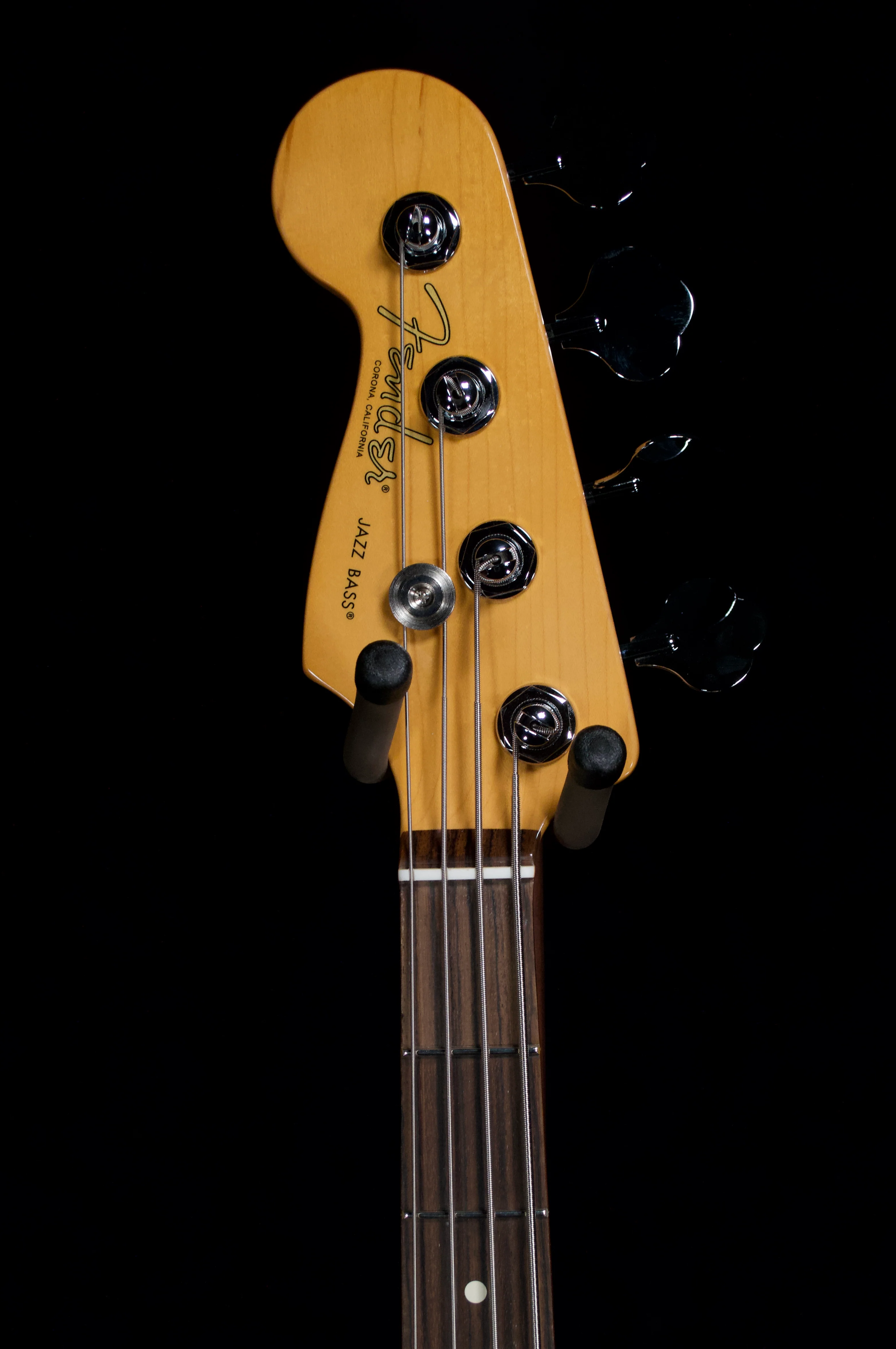 ✅ Fender American Pro 2 Jazz Bass Left-handed - Image 4