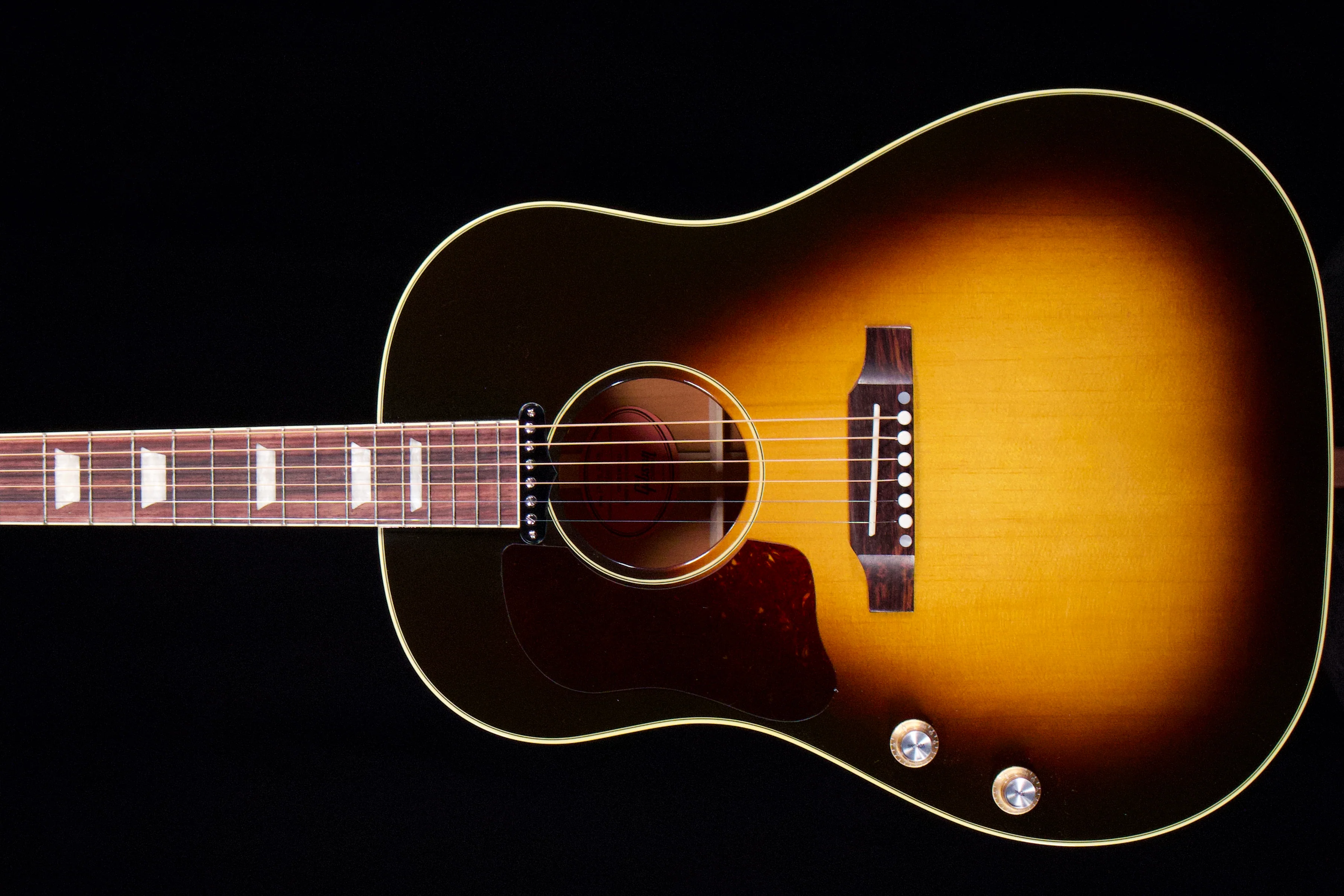 Gibson Custom Shop J-160e Left Handed. Made To Measure