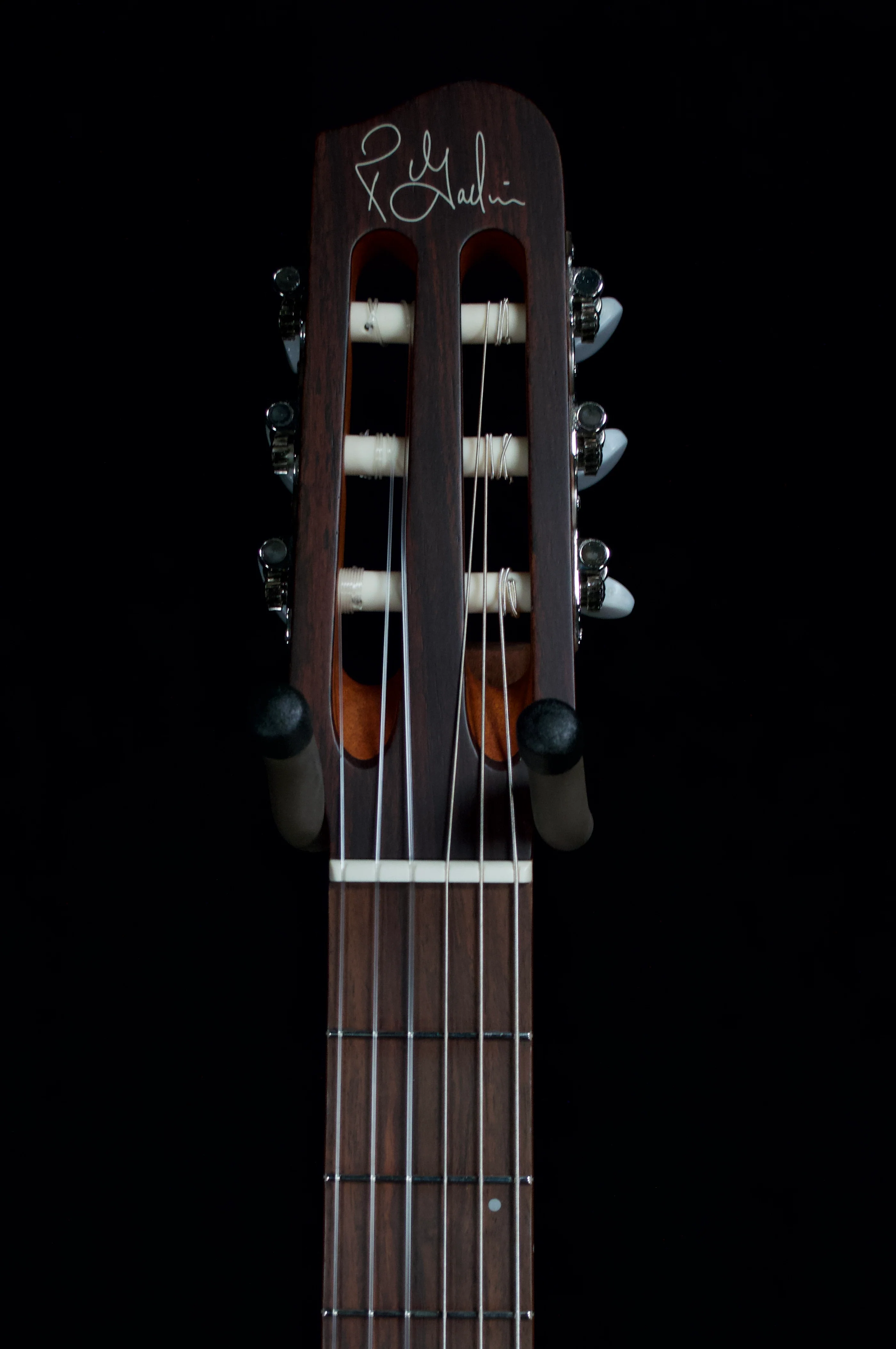 ✅ Godin Multiac Nylon Encore Acoustic Electric Classical Guitar, Natural - Image 4