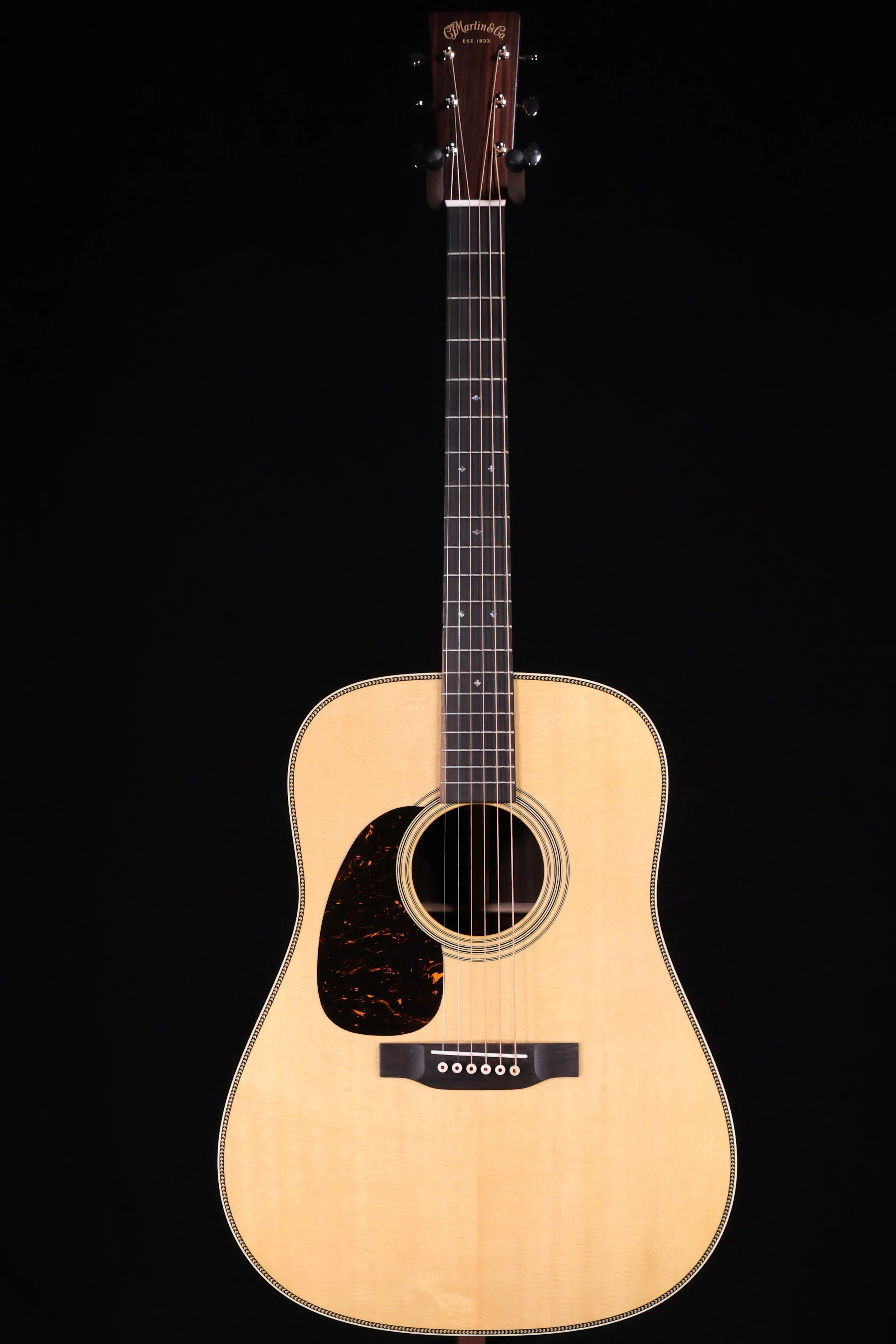 Martín HD 28. Left-Handed 2026 model. Save $250 during July - Image 2