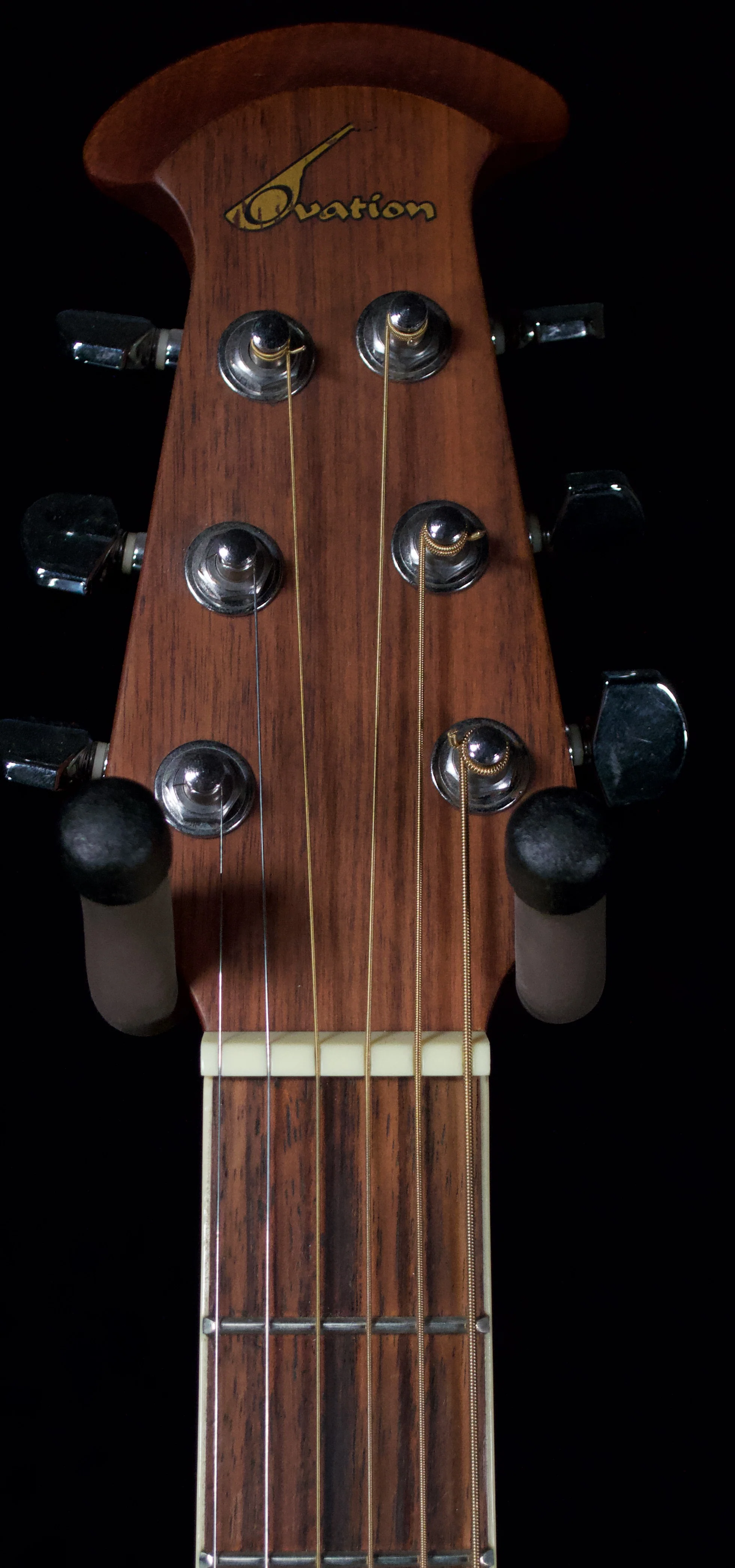 ✅ Ovation LCC 047 Celebrity Left Handed Guitars Electronics do not work - Image 3