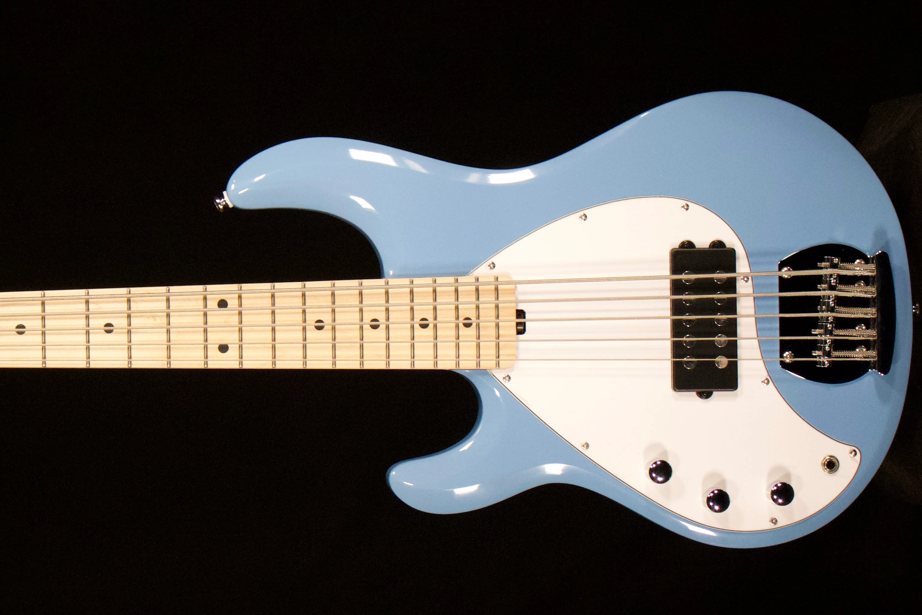 Sterling by Music ManSub Stingray Ray 5 bass Left-Handed