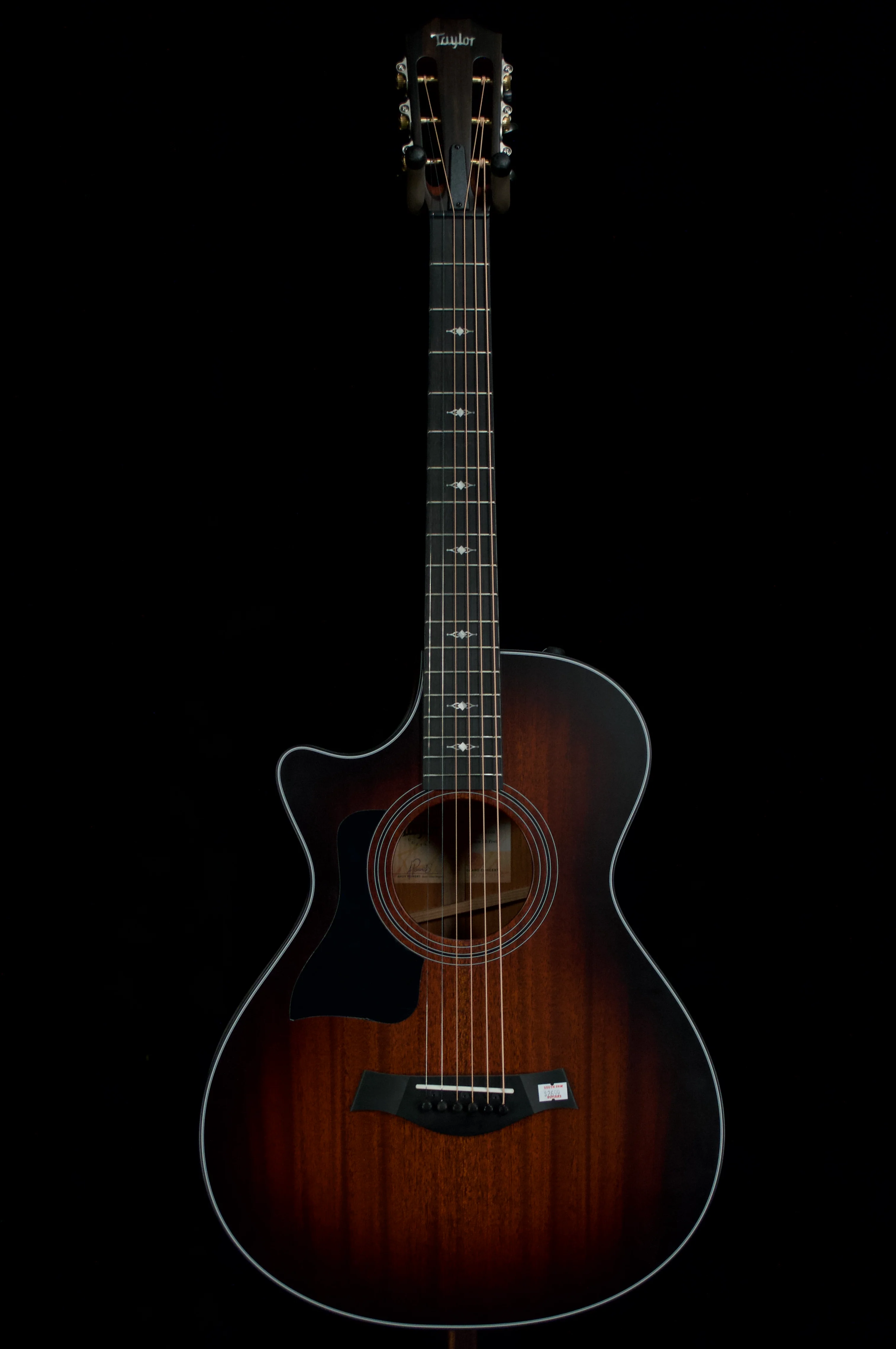 ✅ Taylor 322ce 12 Fret Grand Concert Left-handed Acoustic Electric Guitar - Image 2