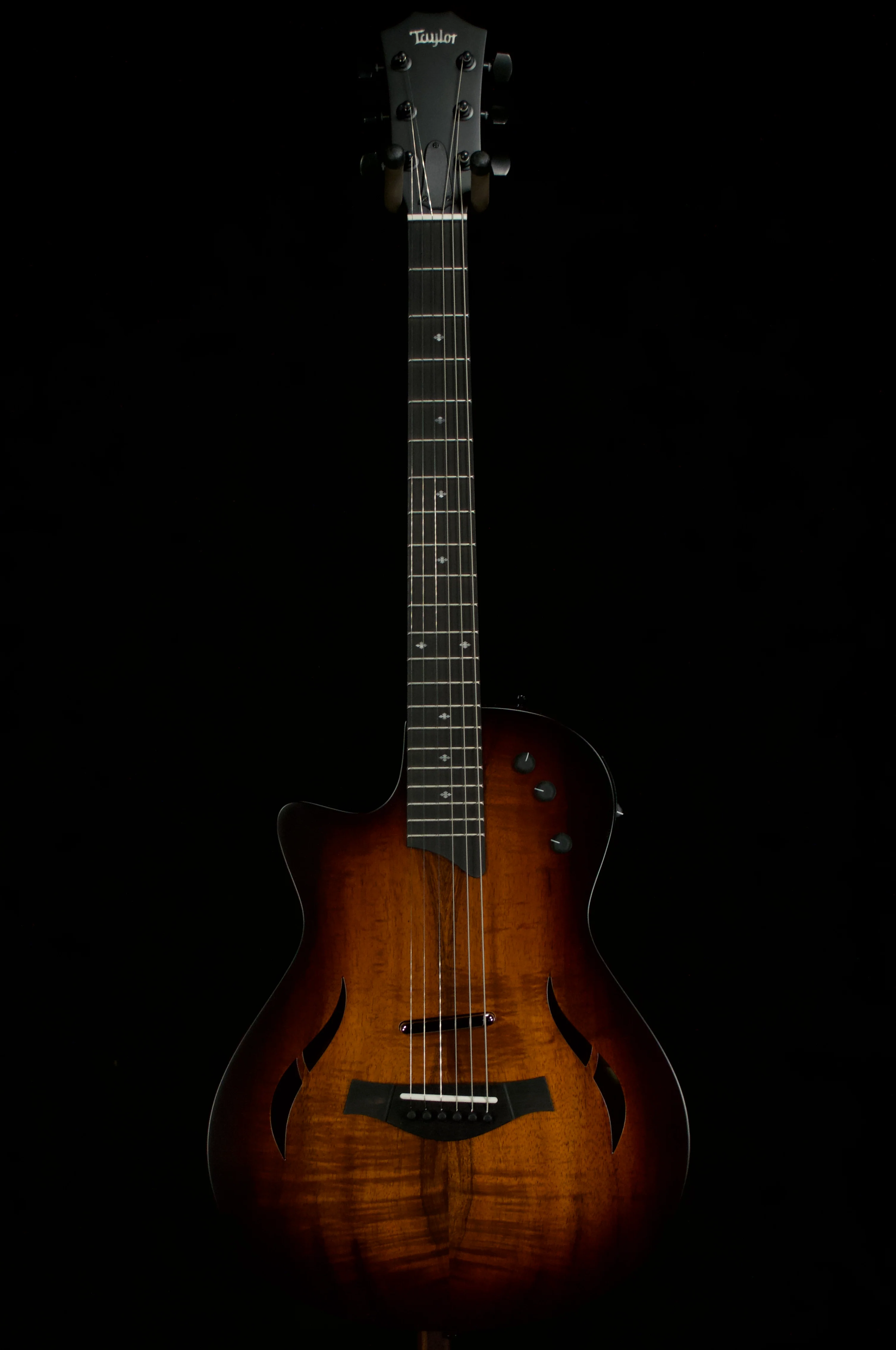 ✅ Taylor T5z Koa Classic Left-handed Thinline Guitar - Image 2